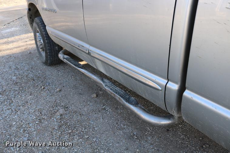 image for item DD4197 2006 Dodge Ram 2500 Quad Cab pickup truck