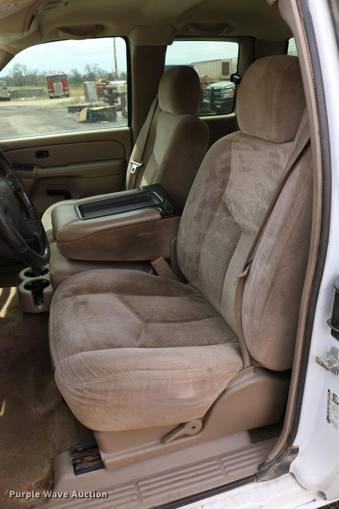 image for item DD4199 2005 Chevrolet Silverado 1500 Ext. Cab pickup truck