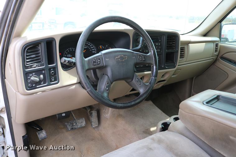 image for item DD4199 2005 Chevrolet Silverado 1500 Ext. Cab pickup truck