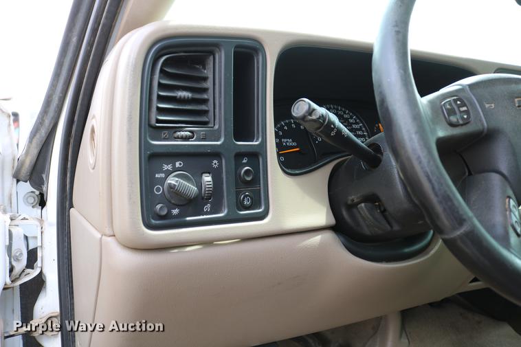 image for item DD4199 2005 Chevrolet Silverado 1500 Ext. Cab pickup truck