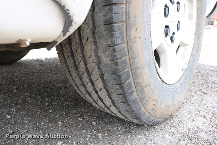 image for item DD4199 2005 Chevrolet Silverado 1500 Ext. Cab pickup truck