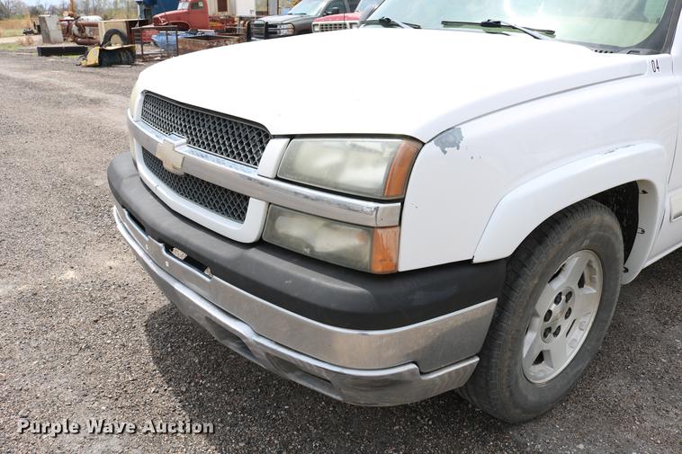 image for item DD4199 2005 Chevrolet Silverado 1500 Ext. Cab pickup truck
