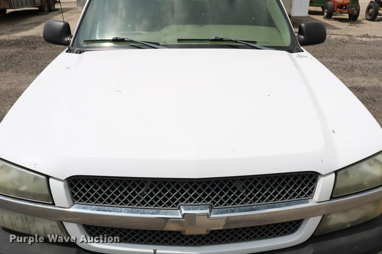 image for item DD4199 2005 Chevrolet Silverado 1500 Ext. Cab pickup truck