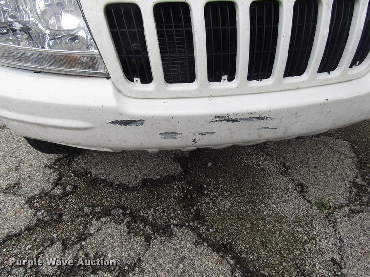 image for item DD7446 2000 Jeep Grand Cherokee SUV
