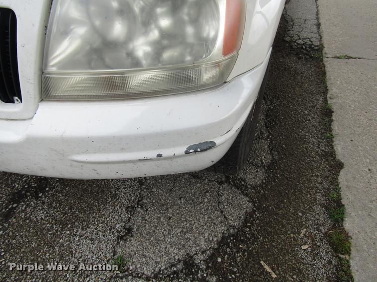 image for item DD7446 2000 Jeep Grand Cherokee SUV