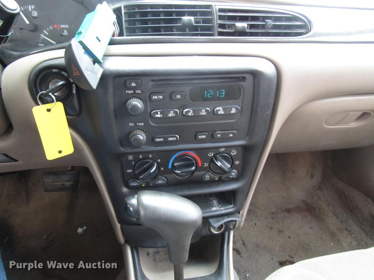 image for item DD7447 2003 Chevrolet Malibu