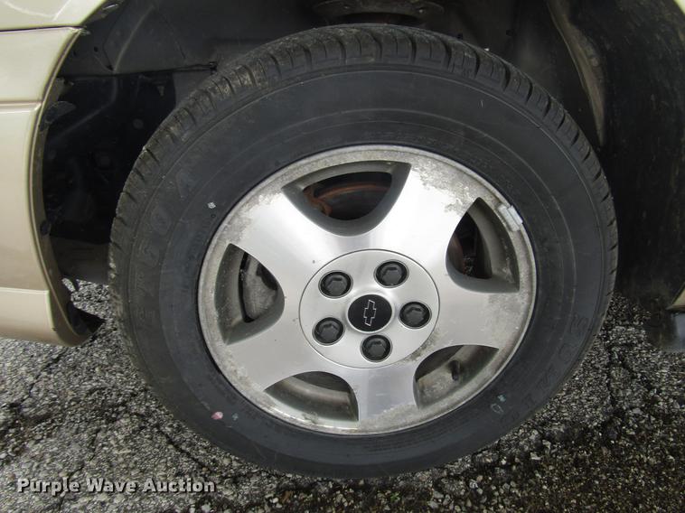 image for item DD7447 2003 Chevrolet Malibu