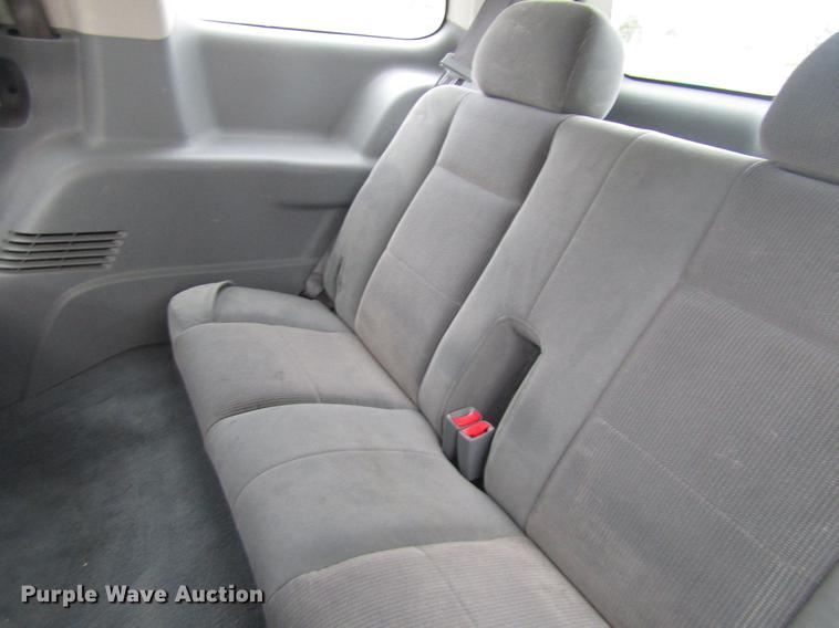 image for item DD7448 2004 Dodge Durango SLT SUV