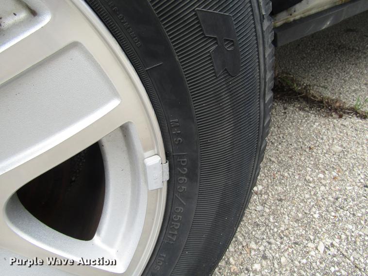 image for item DD7448 2004 Dodge Durango SLT SUV