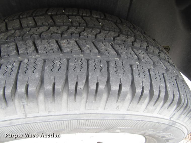 image for item DD7448 2004 Dodge Durango SLT SUV