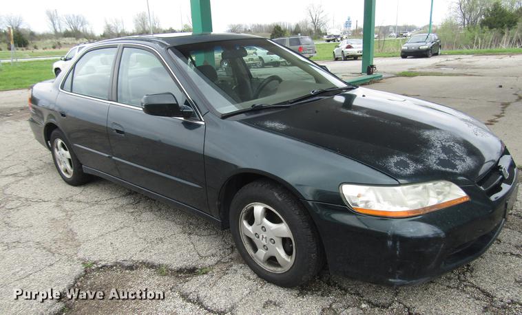 image for item DD7449 1999 Honda Accord