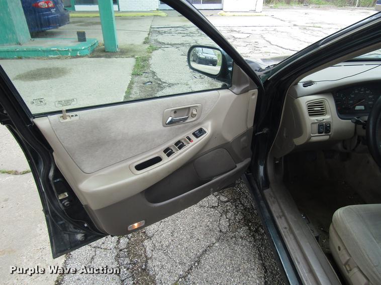 image for item DD7449 1999 Honda Accord