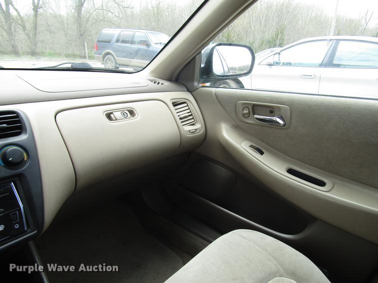 image for item DD7449 1999 Honda Accord