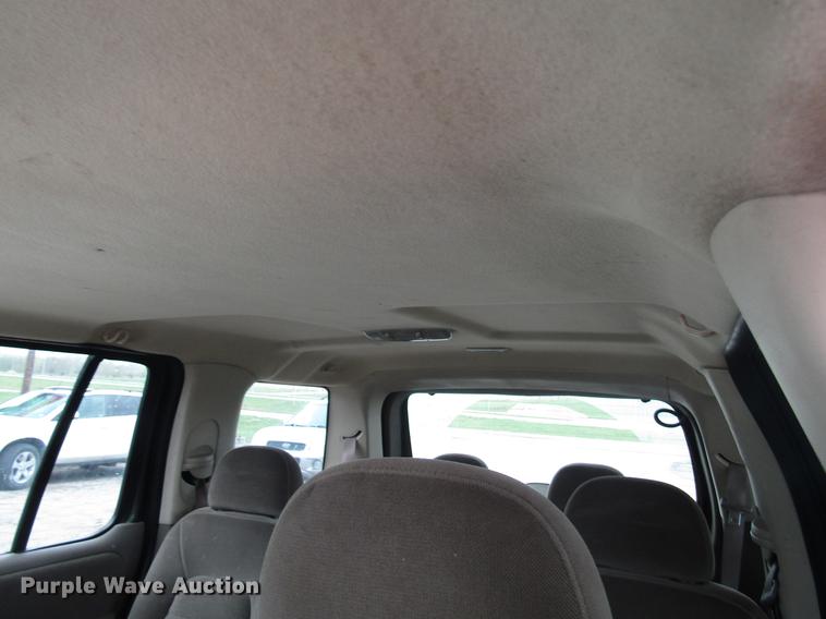 image for item DD7450 2002 Ford Explorer SUV
