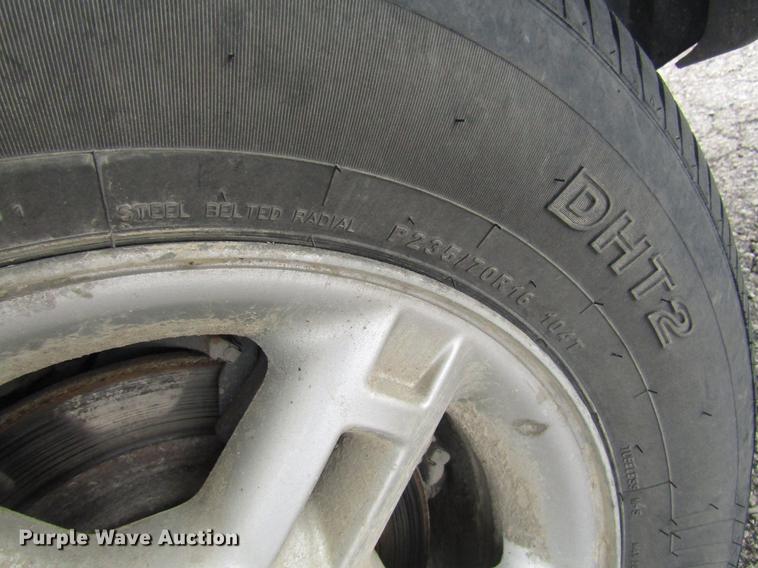 image for item DD7450 2002 Ford Explorer SUV