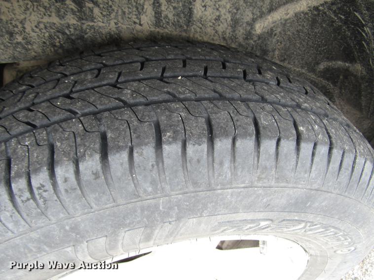 image for item DD7450 2002 Ford Explorer SUV