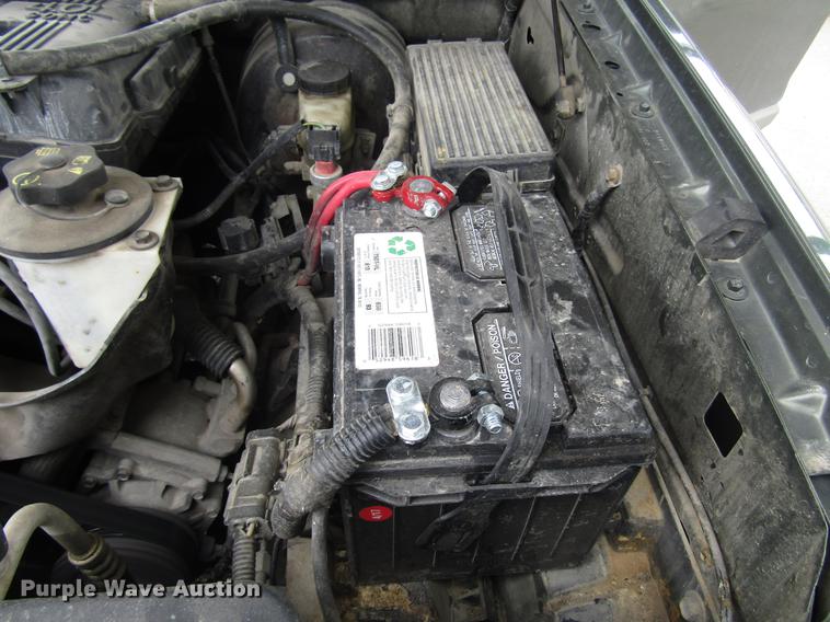 image for item DD7450 2002 Ford Explorer SUV