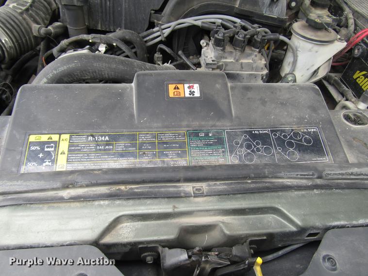 image for item DD7450 2002 Ford Explorer SUV