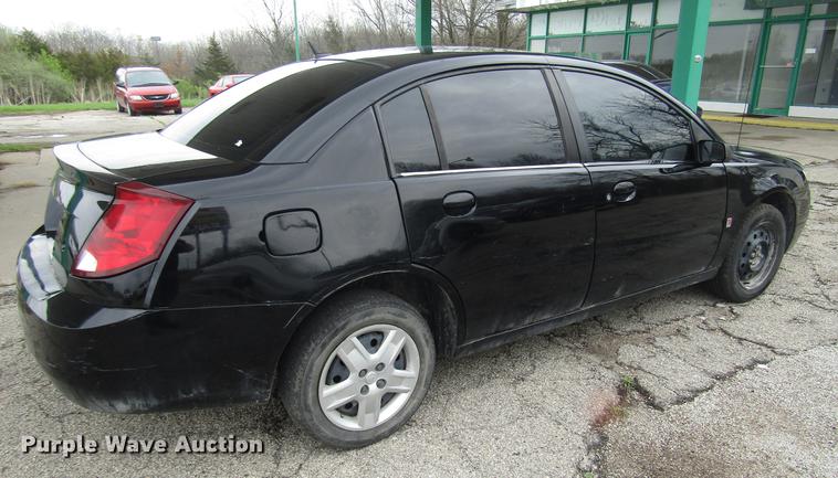 image for item DD7451 2006 Saturn Ion 2
