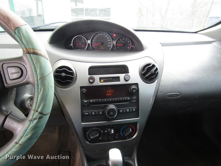 image for item DD7451 2006 Saturn Ion 2