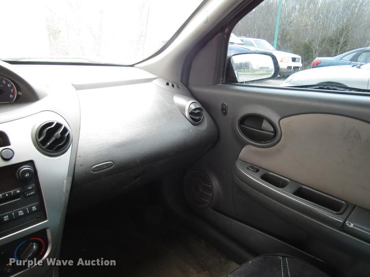 image for item DD7451 2006 Saturn Ion 2