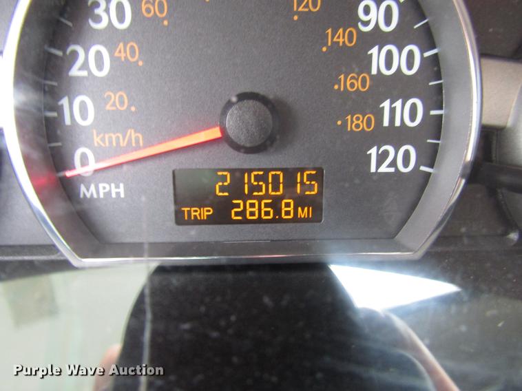 image for item DD7451 2006 Saturn Ion 2