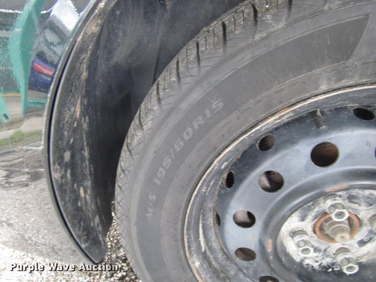 image for item DD7451 2006 Saturn Ion 2