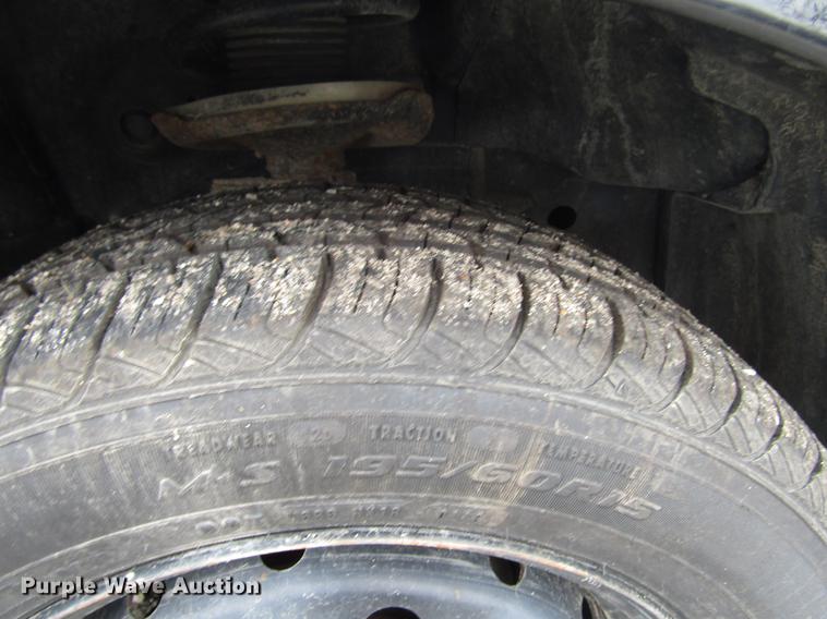 image for item DD7451 2006 Saturn Ion 2