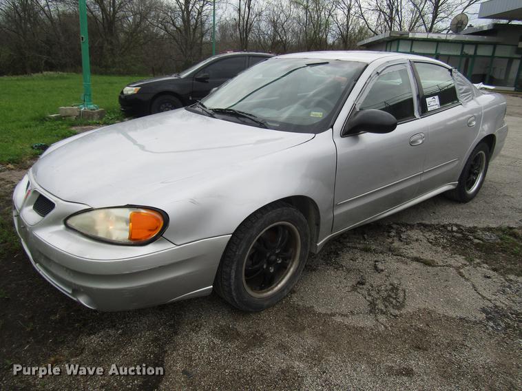 image for item DD7452 2004 Pontiac Grand AM