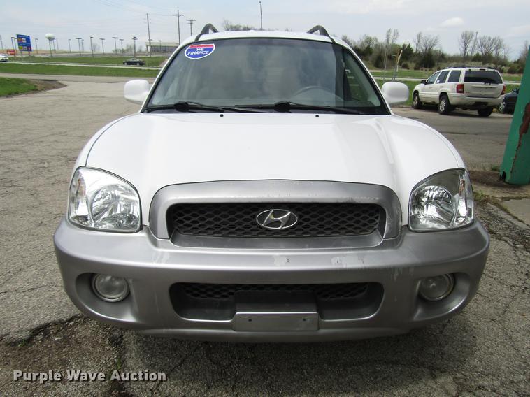 image for item DD7454 2001 Hyundai Santa Fe SUV