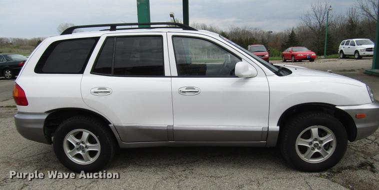 image for item DD7454 2001 Hyundai Santa Fe SUV