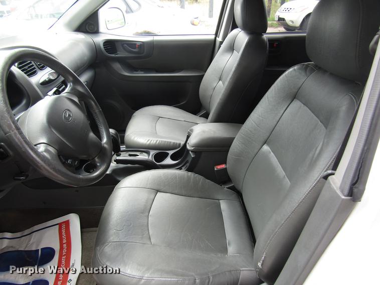 image for item DD7454 2001 Hyundai Santa Fe SUV