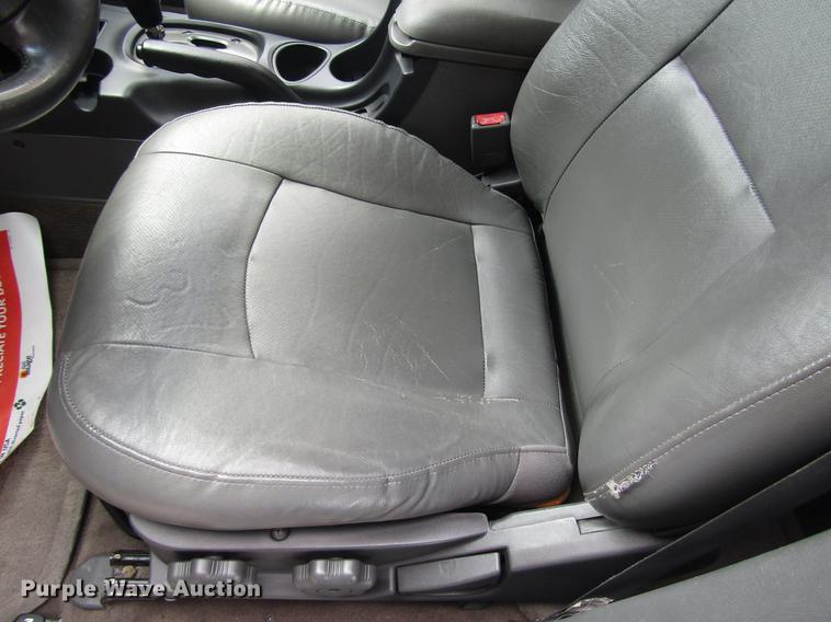 image for item DD7454 2001 Hyundai Santa Fe SUV