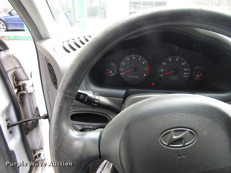 image for item DD7454 2001 Hyundai Santa Fe SUV