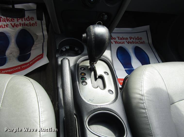 image for item DD7454 2001 Hyundai Santa Fe SUV