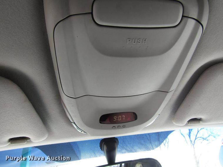 image for item DD7454 2001 Hyundai Santa Fe SUV