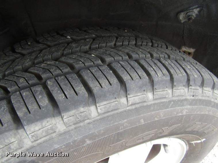 image for item DD7454 2001 Hyundai Santa Fe SUV