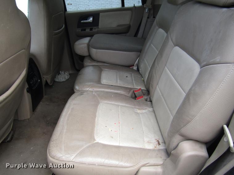 image for item DD7455 2003 Ford Expedition Eddie Bauer SUV