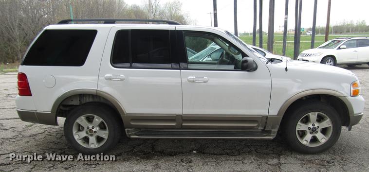 image for item DD7456 2003 Ford Explorer Eddie Bauer SUV