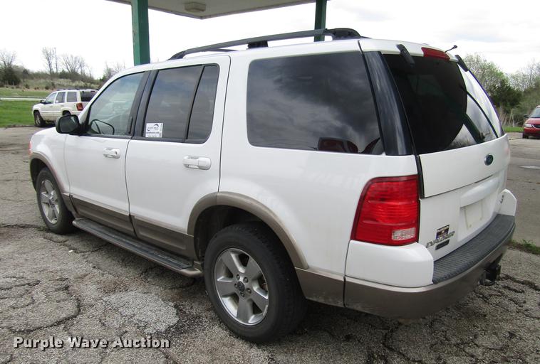 image for item DD7456 2003 Ford Explorer Eddie Bauer SUV