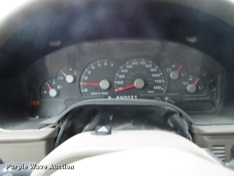 image for item DD7456 2003 Ford Explorer Eddie Bauer SUV