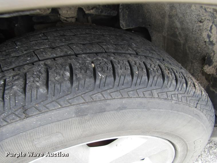 image for item DD7456 2003 Ford Explorer Eddie Bauer SUV