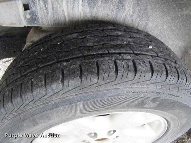 image for item DD7456 2003 Ford Explorer Eddie Bauer SUV