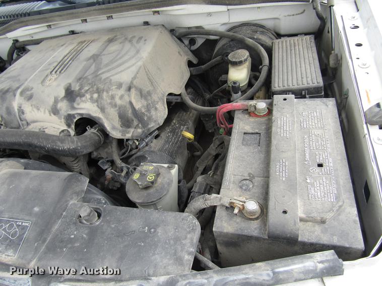 image for item DD7456 2003 Ford Explorer Eddie Bauer SUV