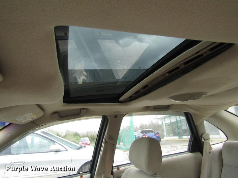 image for item DD7457 2003 Saturn L200