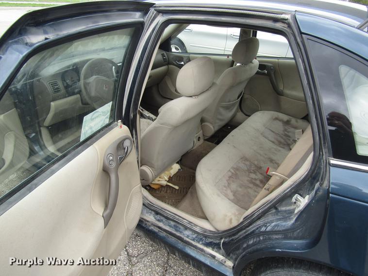 image for item DD7457 2003 Saturn L200