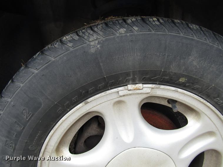 image for item DD7458 1997 Ford Taurus