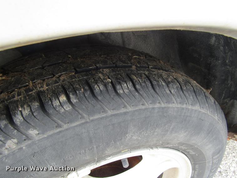 image for item DD7458 1997 Ford Taurus