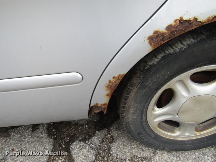 image for item DD7458 1997 Ford Taurus