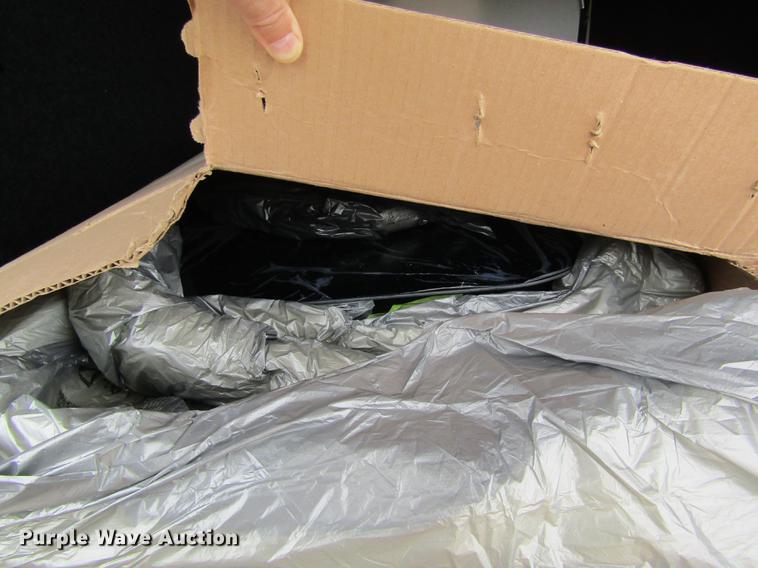 image for item DD8762 2017 Montana High Country HM379RD camper